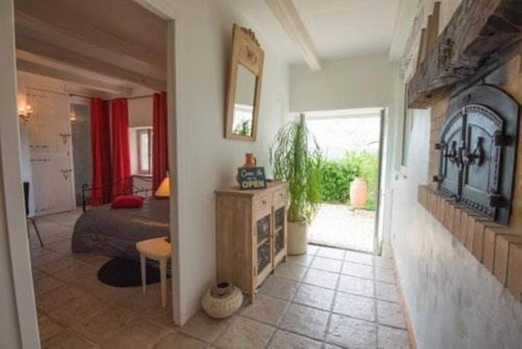 Auberge Du Canabal Lauzerte Værelse billede